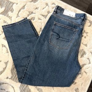 American Eagle Mom Jeans